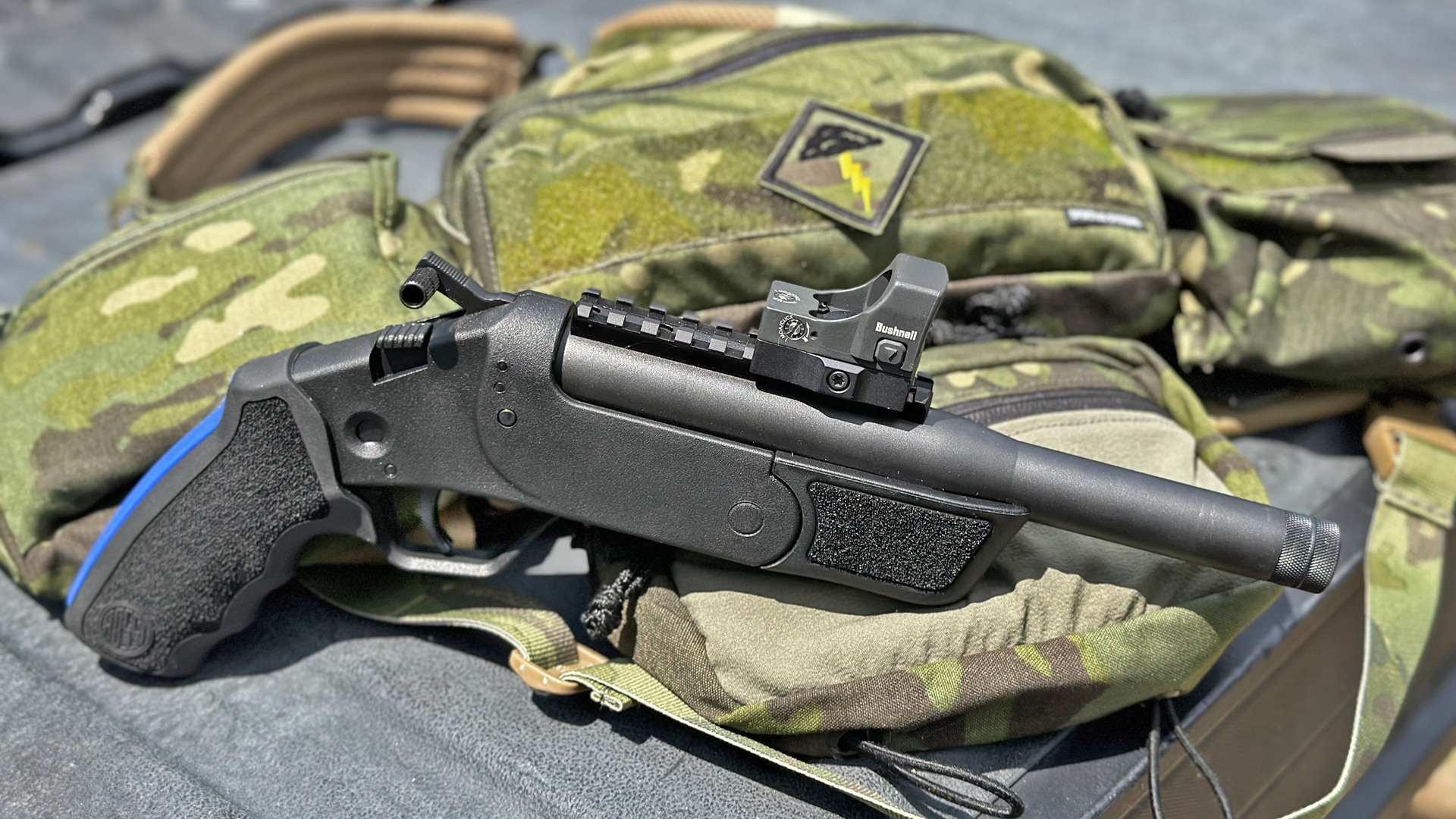Rossi Brawler 01