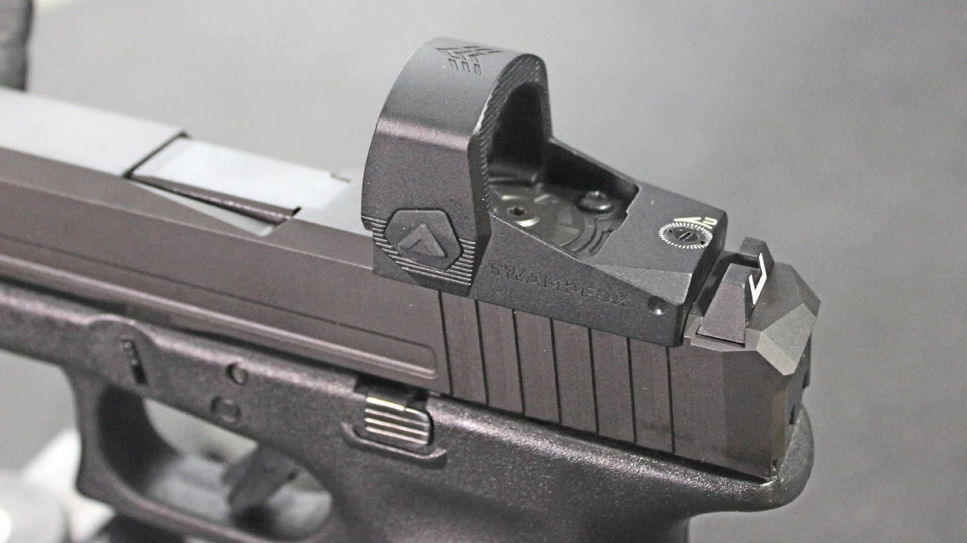 Swampfox red-dot optic on custom glock gun pistol