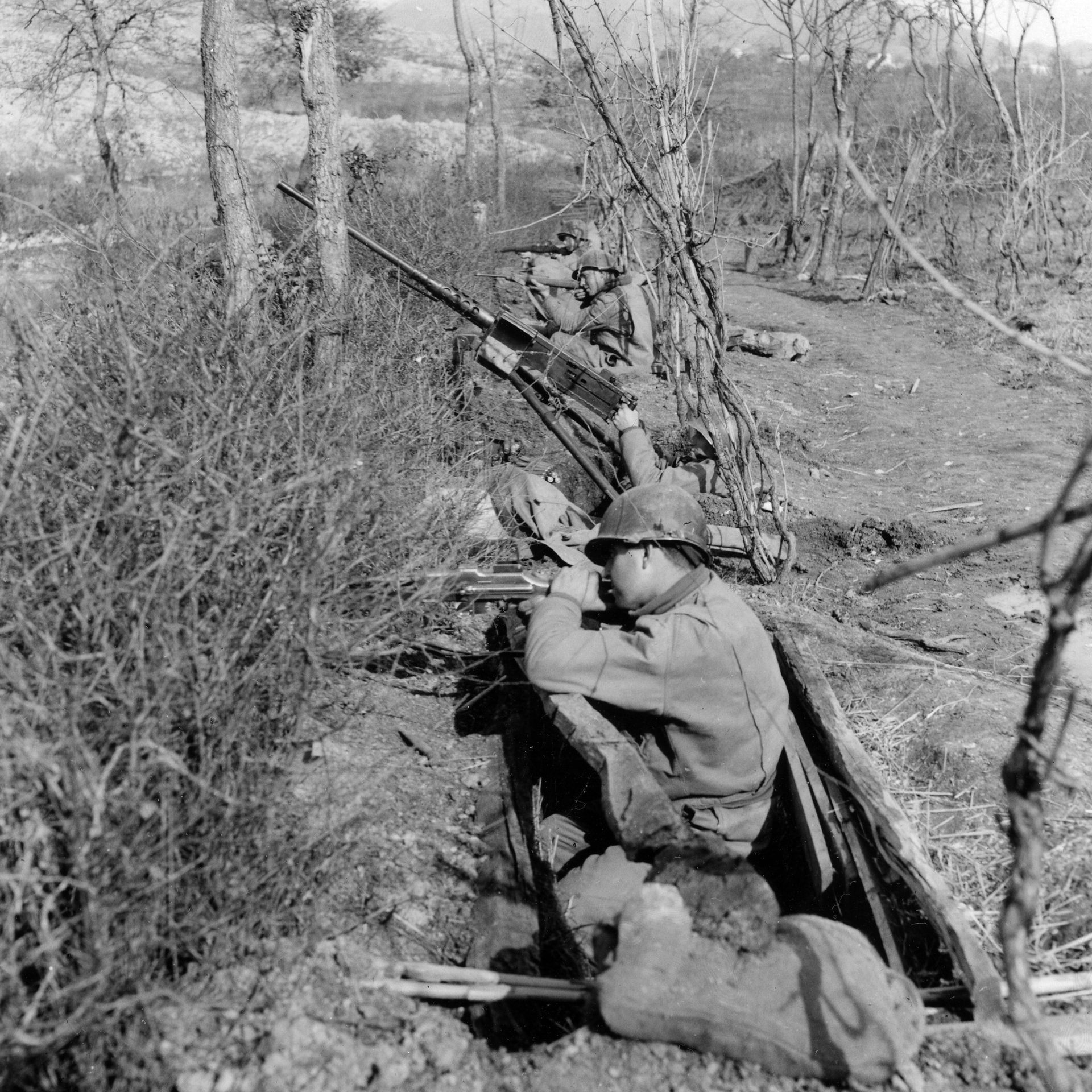 2)	Indirect fire with the Browning M2 .50 caliber MG: At the River Rapido, February 1944.