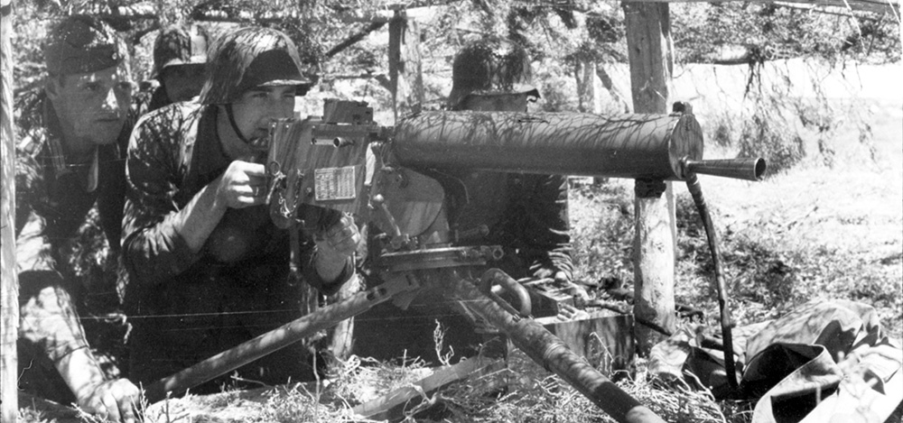 German troops with Polish Ckm wz.30