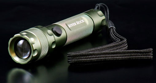 2011102895056-riverrockflashlight_f.jpg