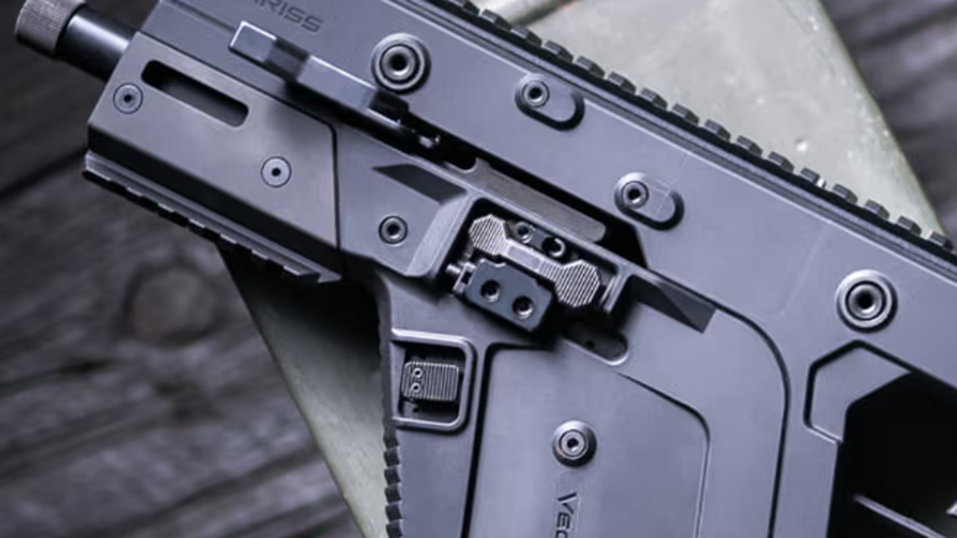 Left side controls on the KRISS Vector Gen 3.