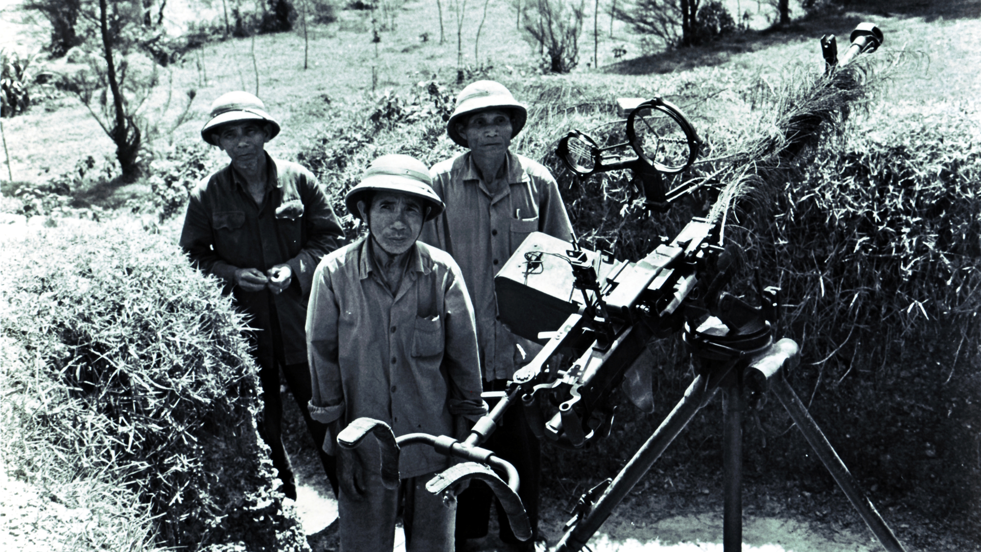 North Vietnamese troops with a Chinese Type 54 HMG.  Author’s collection