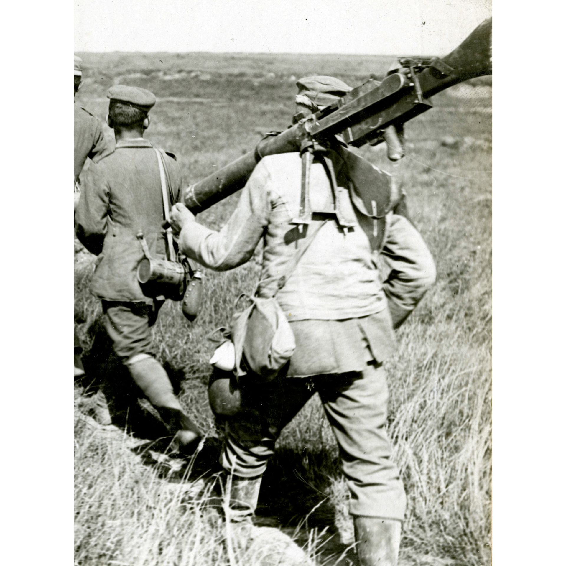 The MG08/15 carried on the shoulder during WWI.  NARA