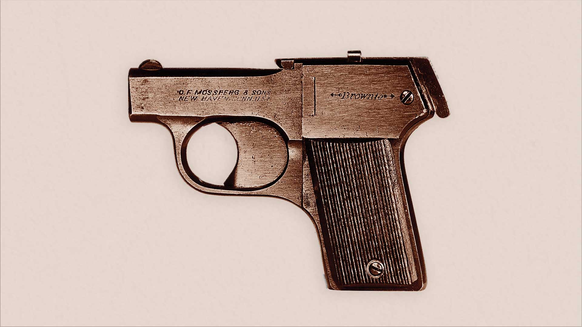 left side mossberg brownie pistol handgun