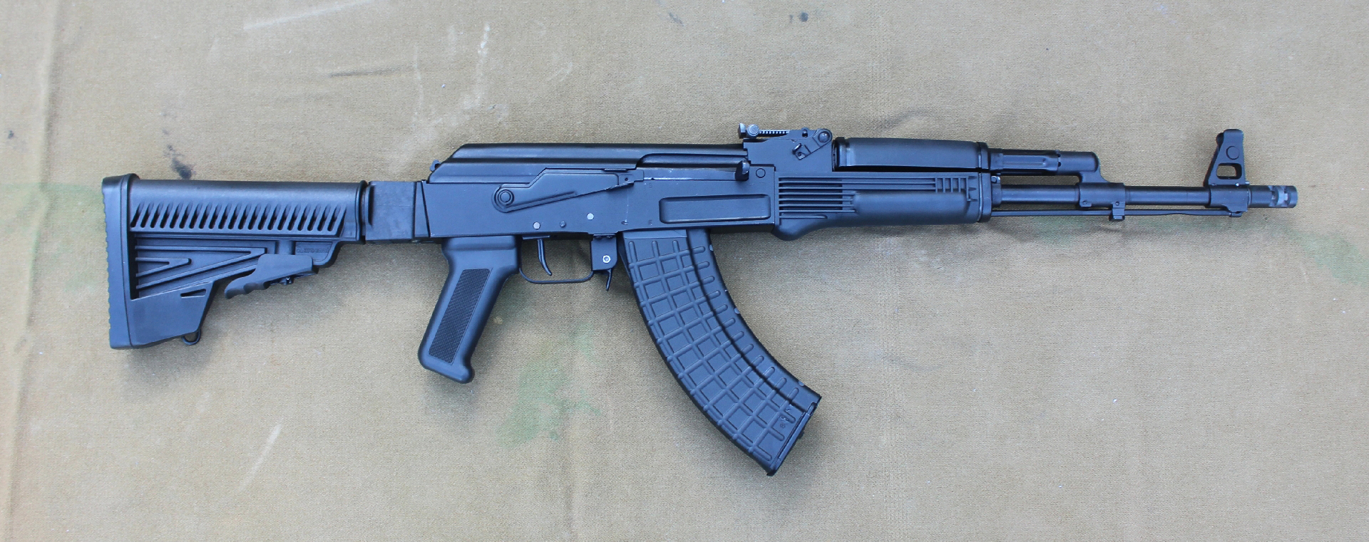 Arsenal Inc SAM7R-67T right-side full-length of black semi-automatic rifle AK-pattern