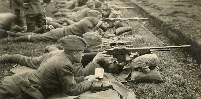 Original U.S. WWI 1918A2 BAR Browning Automatic Rifleman Belt by Long –  International Military Antiques