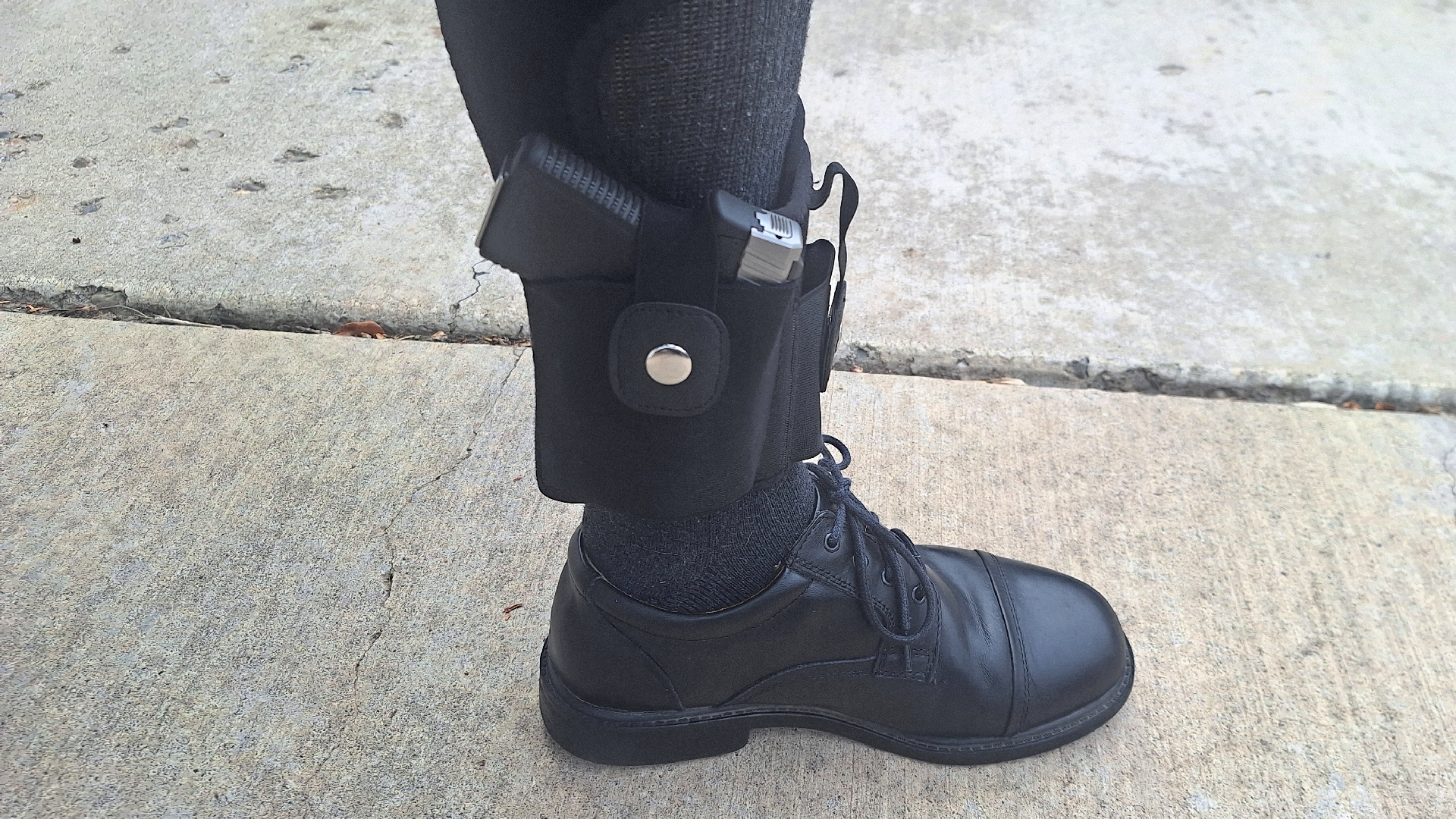 001 Ankleh Cover 01